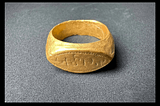 Archaeologists in Greece and Thailand Find Ancient Gold Jewelry