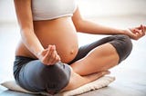 Gestação: quais os benefícios em praticar Yoga nesta fase?