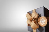 Know Which Type of Corporate Gifts Should You Choose for Business Clients