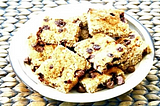 Oatmeal Chocolate Chip Snack Bars