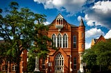 Clark Hall at University of Alabama (Image by Pixabay on Pexels)