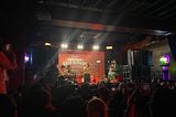 Sofa sebagai Seorang Teman dalam Obrolan Jam 3 Pagi