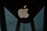 Apple makes Wall Street History, becomes the first company to reach M-Cap valuation of $2 Trillion