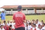 Leo Kakyarmabin: Kepala Sekolah Yang Berjuang Mencetak Generasi Dari Kampung Sendiri