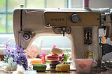 The Pros and Cons of Having a Vintage Sewing Machine