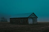 Photo by keagan henman : barn in mist