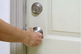 SECURE KEYS WITH PROFESSIONAL LOCKSMITH