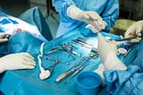 A Brief Guide to Choosing the Right Surgical Instrument Manufacturers
