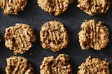 No-Sugar-Added Oatmeal Cookies