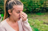 Eye allergies — red, itchy, that are bothered by the same irritants that cause sneezing and a runny…