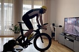 Cycling in winter: how to combine healthy lifestyle and TV?