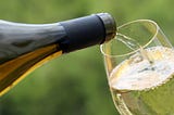 What are the Health Benefits of Drinking White Wine?