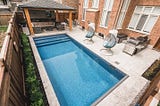 Ways to Elevate Your Pool Design With Natural Stones