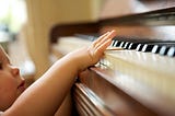 Musik und Babys — die wohltuenden Klänge der Musik