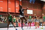 Netball Superleague: London Pulse battle for top spot