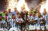 Não foi só Messi: Argentina brilhou com xadrez de Scaloni e obra-prima dos deuses do futebol