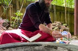Sequence and randomness of aṅgas in yoga