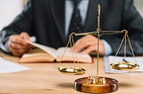 نقش وکیل ارث، وکیل اعاده دادرسی، وکیل خلع ید و وکیل شهرداری در حمایت حقوقی