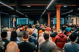 Donner une conference tech : les coulisses 🎤