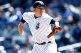 Tanaka Throws Gem For Yanks