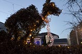 Topiary Brings ‘A Bit of Cheer’ to North Portlanders