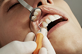 Veneers vs. Dentures: Which One to Choose?