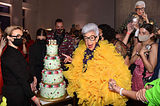 People: Fashion icon Iris Apfel dies at 102