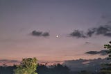 Berteman dengan Kesepian