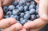 Five Good Reasons To Have A Handful of Blueberries Everyday