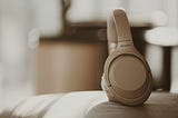 Can Noise-Cancelling Headphones Truly Block Everything and Achieve Total Silence?