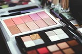 What Choosing and Applying Eyeshadow Can Teach us About Coding