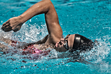 Mastering the Art of Breathing in Triathlon Swims: Bilateral vs. Unilateral Approach