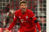 The Raumdeuter Role, and Thomas Müller