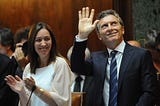 Professores publicam carta aberta contra decretos de Macri modificando a Lei de Meios