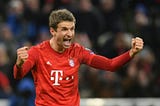 Raumdeuter: German footballer Thomas Müller and interpreting space in improv