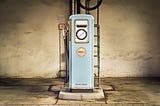 Are modern cars as efficient as we like to think? A brief data science approach