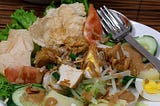 Ketoprak: Kuliner Legendaris Betawi yang Tetap Memikat Selera