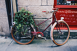 Data Exploratory Analysis: The Factors Influencing Bike Sharing Demand in Washington, D.C.