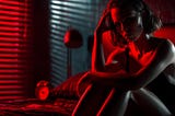 The Real Reason You Keep Hitting Snooze (And It’s Not Because You’re Lazy)