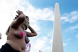 Nuestras tetas, ¡libres!