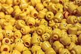 A pile of lego heads