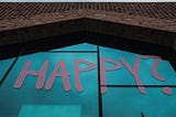 The Expat Dream vs. Reality: When Your Own Expectations Feel Like a Trap