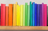 3 livros com personagens LGBTQs interessantes para ler hoje