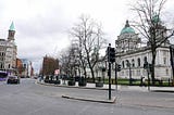 貝爾法斯特 Belfast 還分四大文化區：誰最好玩、誰最知性？前往北愛爾蘭首府探秘