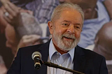 Terrorismo é tachar Lula de radical e extremista. Mas a imprensa fez essa mentira virar “verdade”.