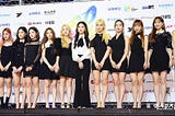 All Loona members at a red carpet