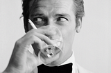 James Bond is wrong: a Martini Consists of Gin (not Vodka) and Vermouth