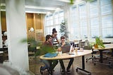 Hiring Devs: The Lone Wolf (Freelancer) or the Pack (Augmented Team)?