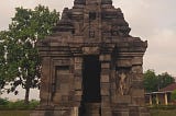 Keunikan Arca Ganesha di Candi Gebang