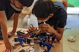 A curiosity-driven approach to the future of robotics education